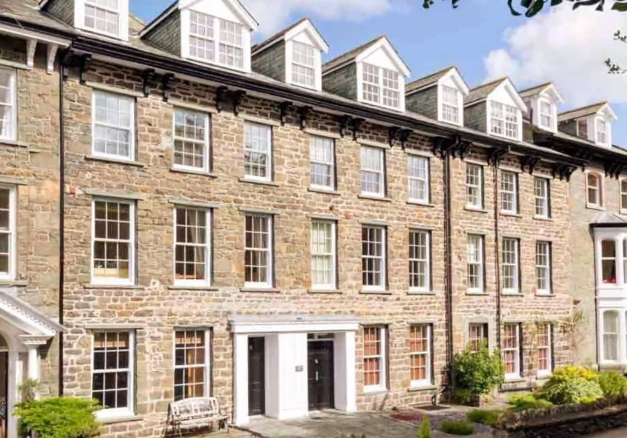 Chaucer'S Retreat, Chaucer House, Keswick Apartment Keswick  Bagian luar foto