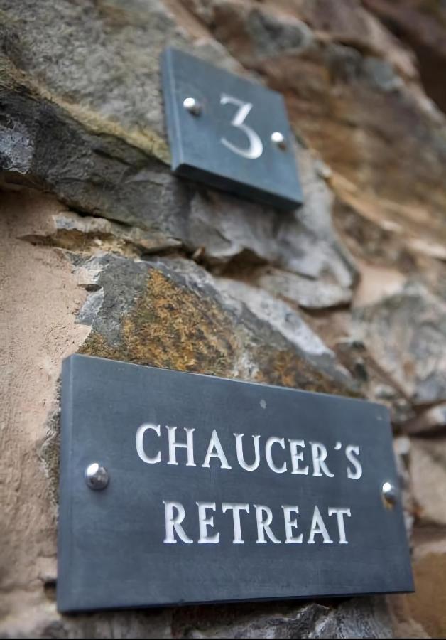 Chaucer'S Retreat, Chaucer House, Keswick Apartment Keswick  Bagian luar foto
