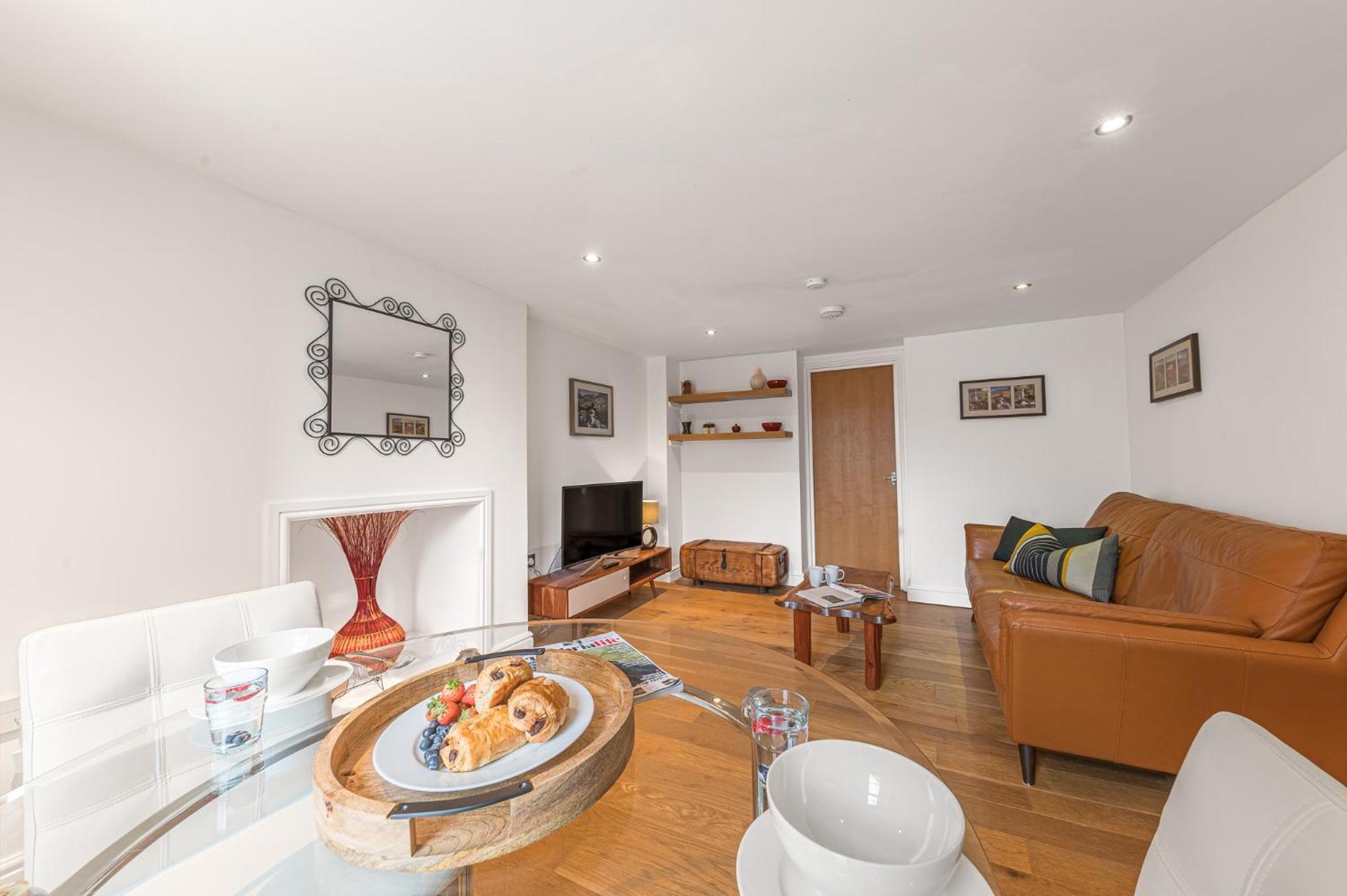 Chaucer'S Retreat, Chaucer House, Keswick Apartment Keswick  Bagian luar foto